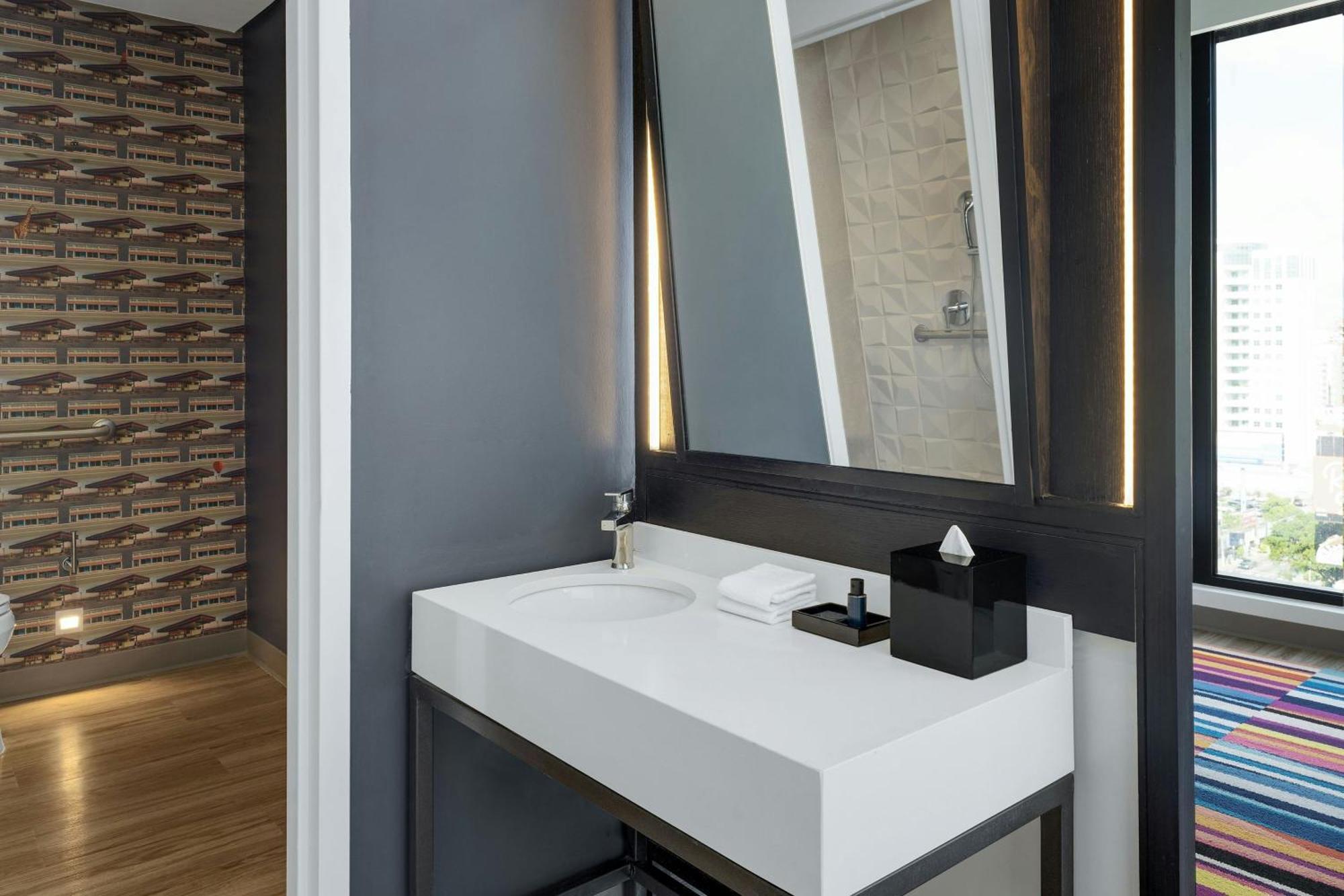Aloft Santo Domingo Piantini Otel Dış mekan fotoğraf