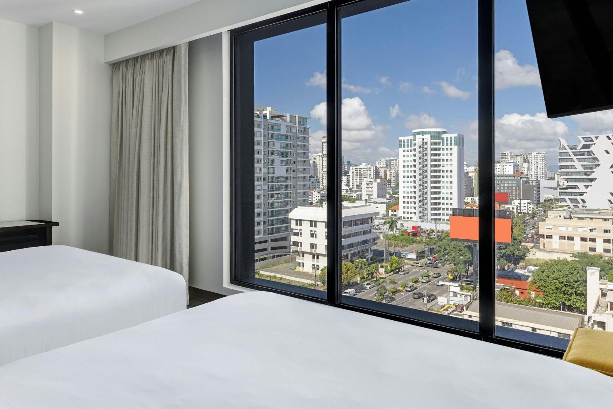 Aloft Santo Domingo Piantini Otel Dış mekan fotoğraf
