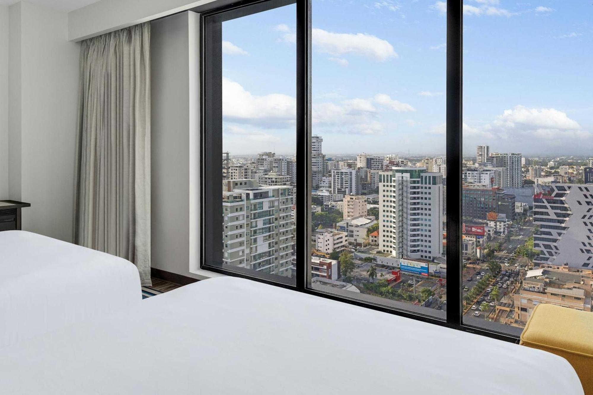 Aloft Santo Domingo Piantini Otel Dış mekan fotoğraf